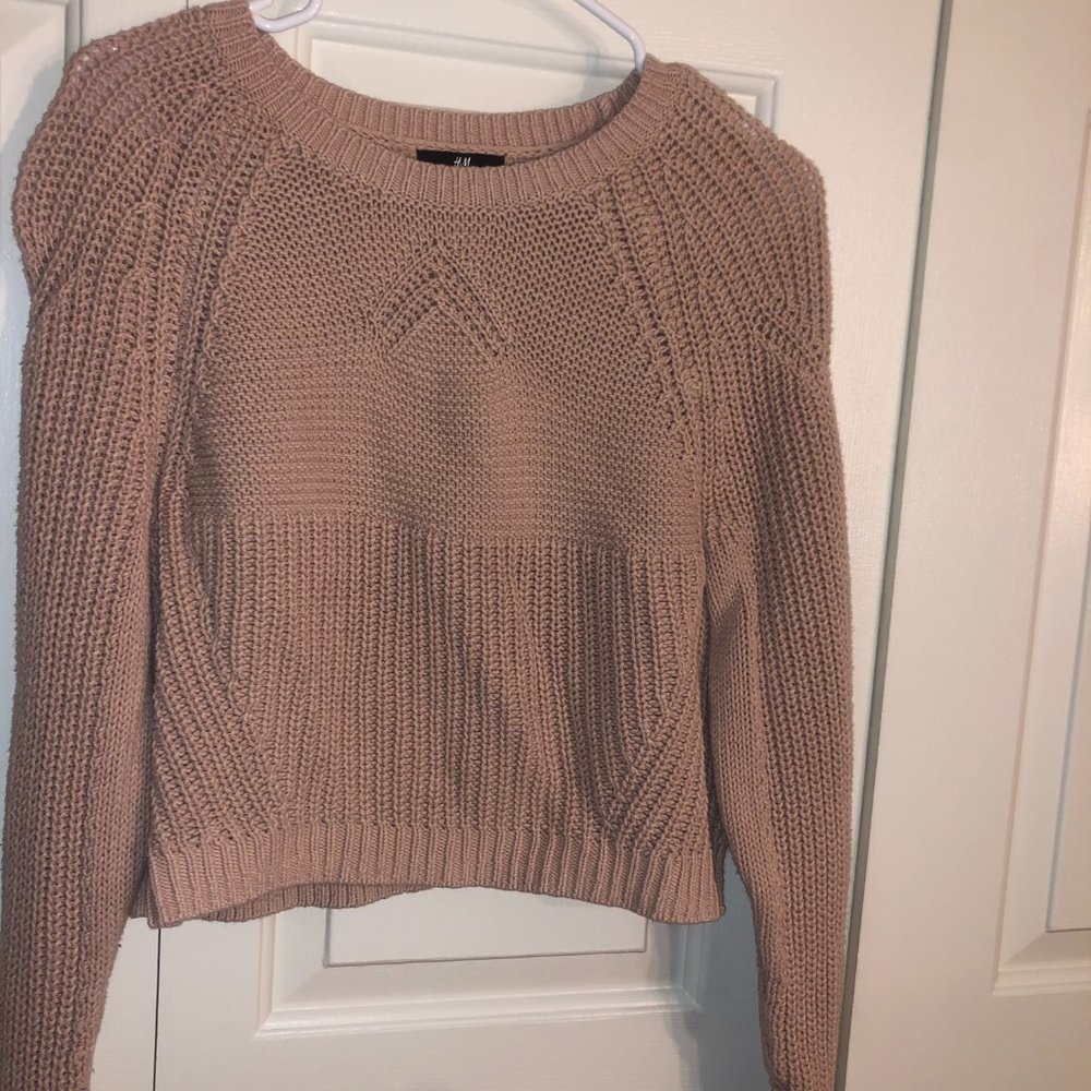Forever 21 Crop Blush Sweater - Picture 2 of 2